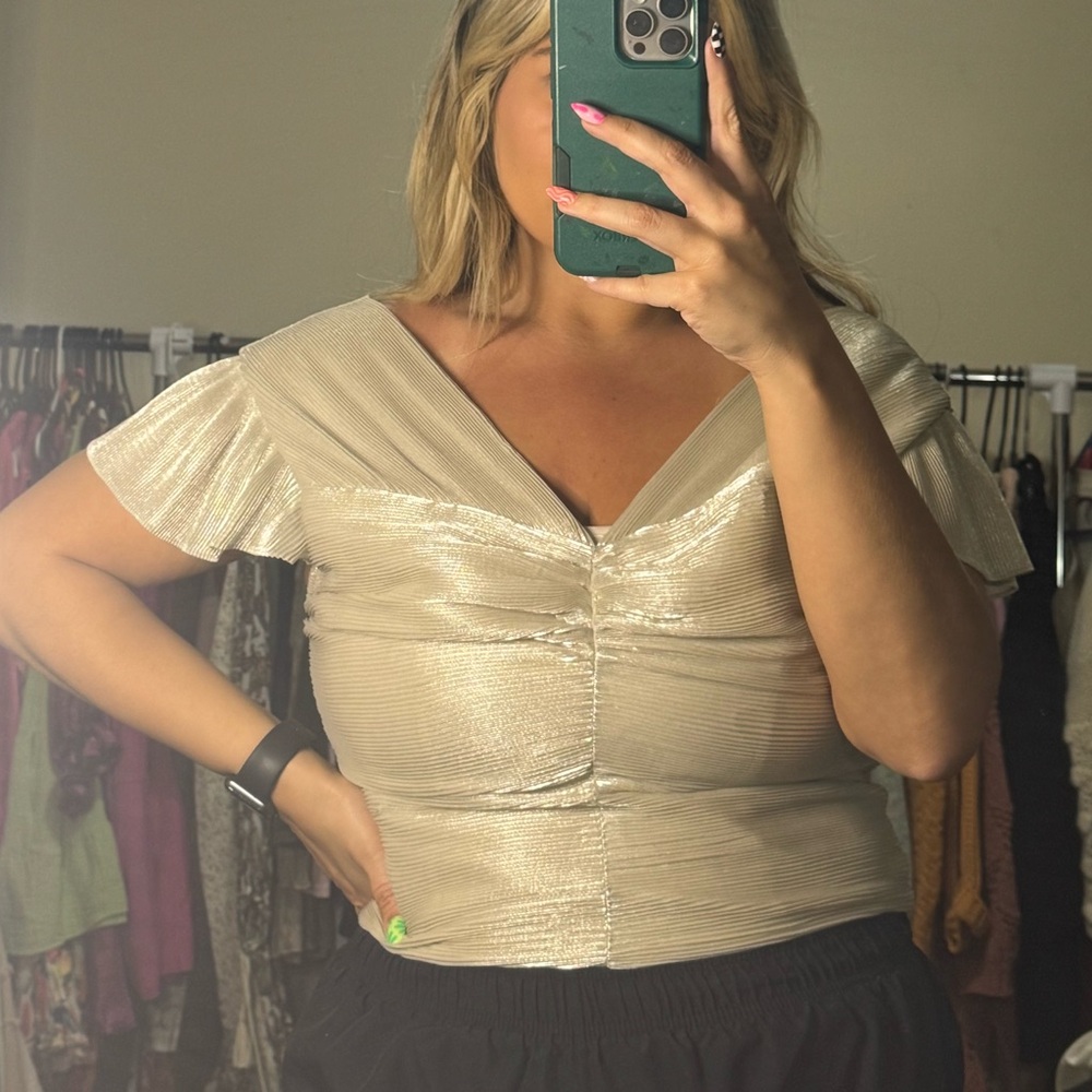 Express Metallic Pleated Flutter Sleeve Cropped Top